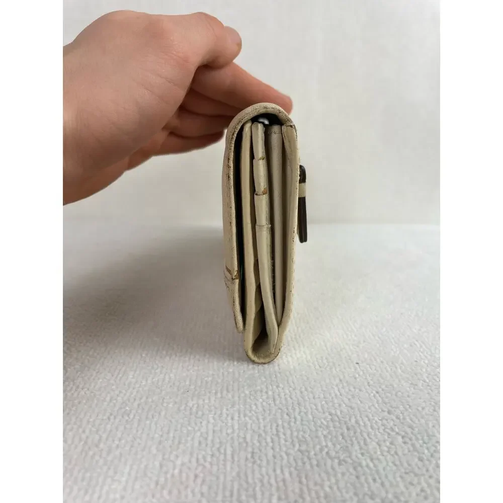 Vintage Coach Soho pleated leather cream trifold wallet Classic Minimal Luxe